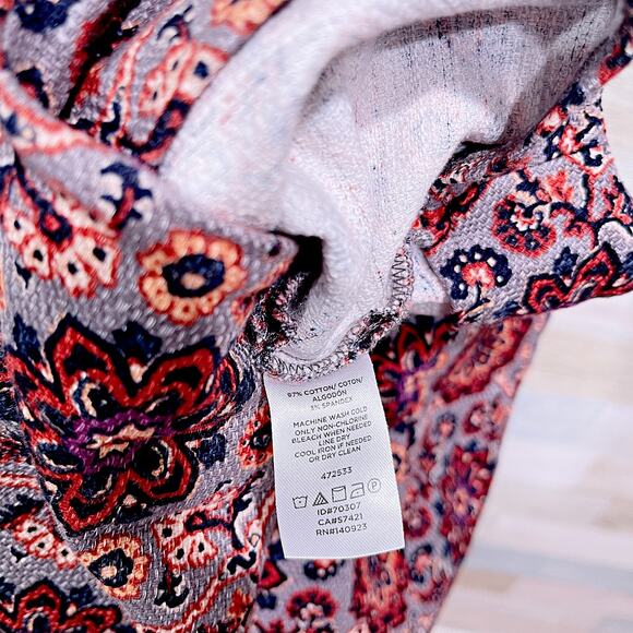 LOFT Double Slit Tapestry Skirt Gray Red Knee Length Career Womens 4P 4 Petite - Picture 5 of 5